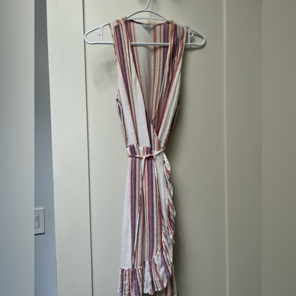 Rails Madison Linen Blend Wrap Dress - Picture 2 of 5